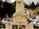Photo suivante de Poix-de-Picardie Monument-aux-Morts