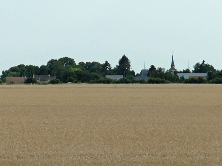 Le village vu de l'autoroute A29 - Wiencourt-l'Équipée