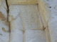 Détails des restes de l'ancien portail roman.