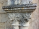 Photo précédente de Chatenet Chapiteau de colonnette du portail.