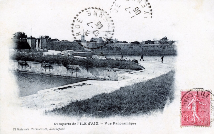 Vue Panoramique, vers 1905 (carte postale ancienne). - Île-d'Aix