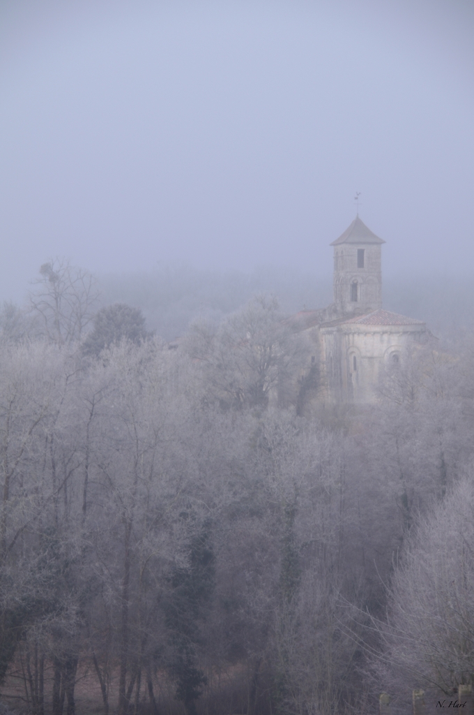 Eglise brouillard - Saint-Bris-des-Bois