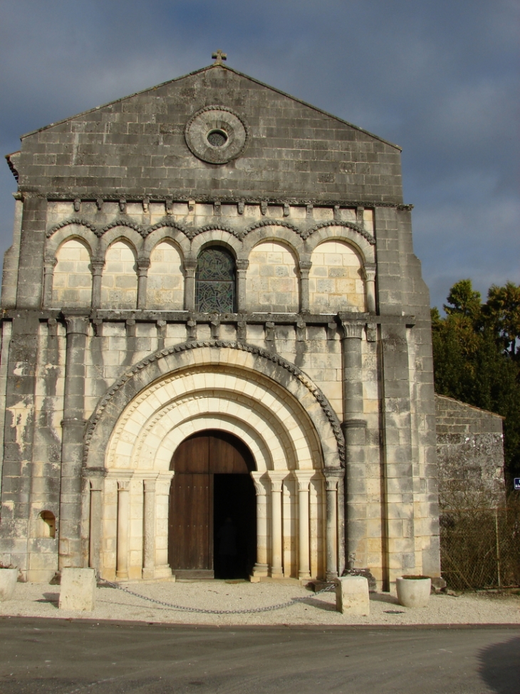 église Saint Césaire - Saint-Césaire