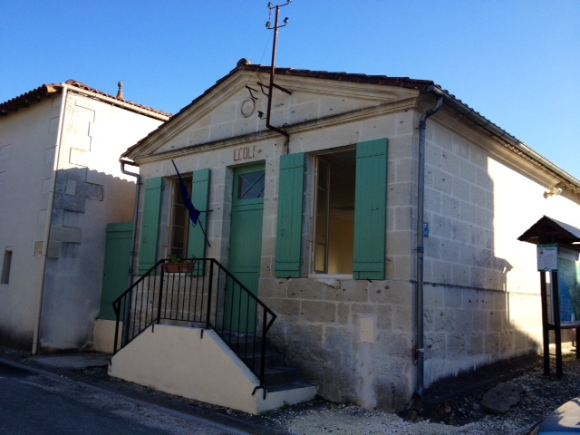 L'ancienne école. - Saint-Romain-sur-Gironde