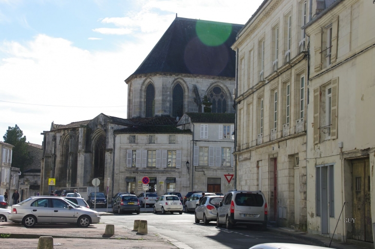 Rue centre ville - Saintes
