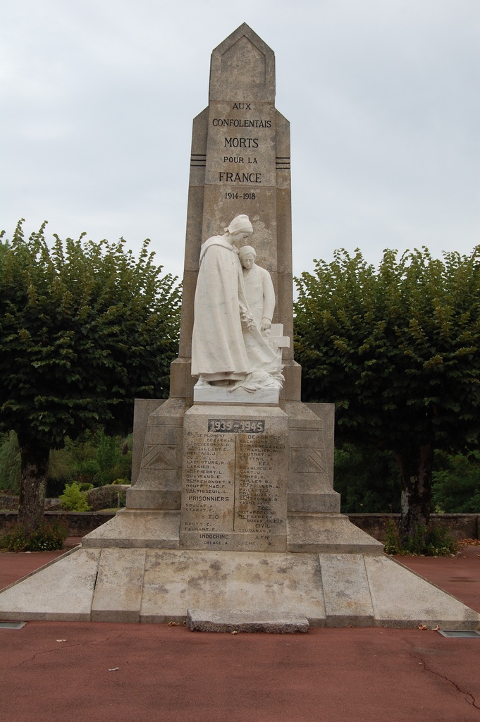 Monument aux Morts pour la France - Confolens