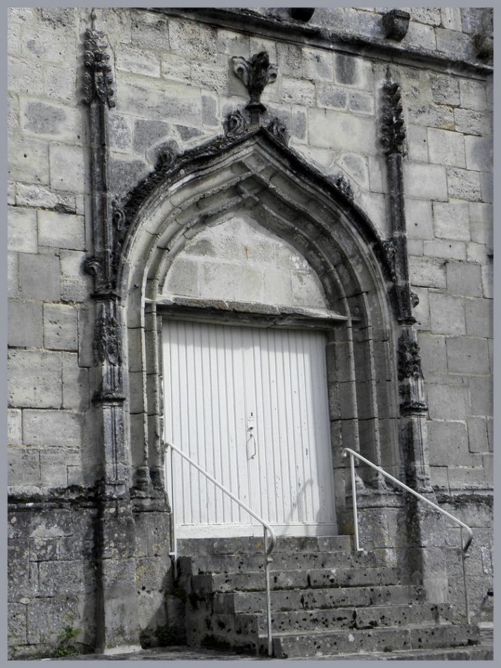 Eglise Saint Saturnin - Malaville