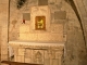 Photo suivante de Saint-Amant-de-Boixe L'autel de la Capelle du Saint Sacrement : église abbatiale.