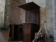 Photo suivante de Saint-Amant-de-Boixe Eglise abbatiale : chaire et confessional.