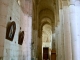 Photo suivante de Saint-Amant-de-Boixe Eglise abbatiale : collatéral gauche.
