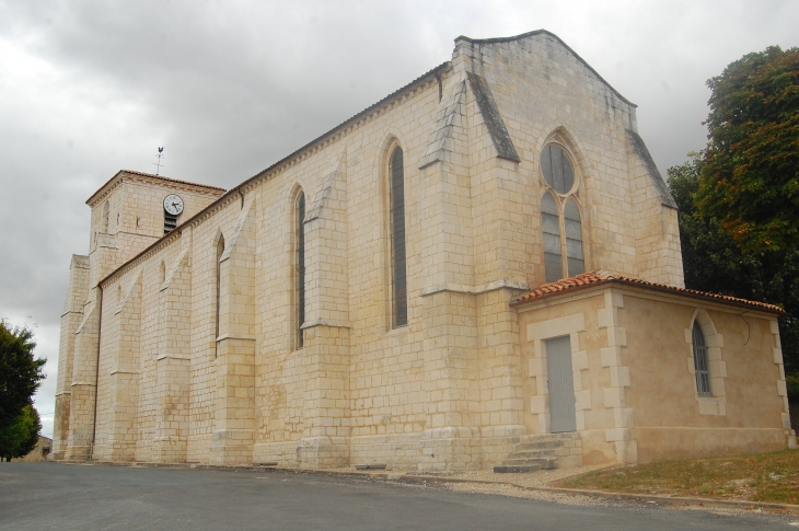 Eglise Saint  Maurice  - Salles-d'Angles