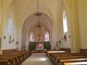 La nef vers le choeur de l'église Saint Cyr.