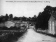 Vers 1920, le bourg (carte postale ancienne).