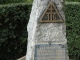 Monument en souvenir des jeunes résistants du Triangle 16 morts à cet endroit a Ricou pour la France 