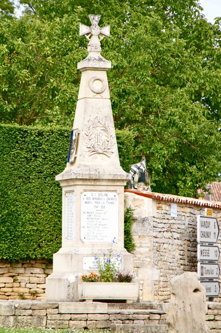 Le Monument aux Morts - Sainte-Soline