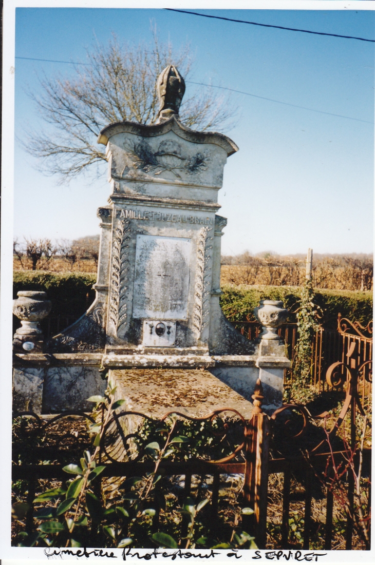 Petit cimetière protestant - Sepvret
