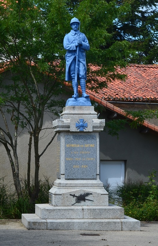 Monument aux morts - Vernoux-en-Gâtine