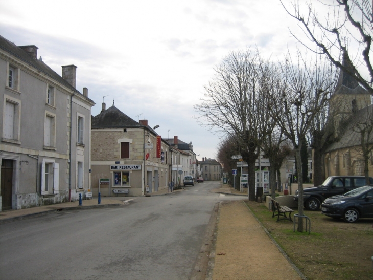 Rue roger Furgé - Archigny