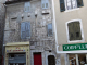 le vieux Sisteron  fontaine : rue du Glissoir