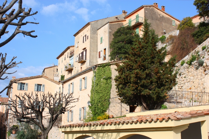 Village de Châteauneuf de Grasse - Châteauneuf-Grasse