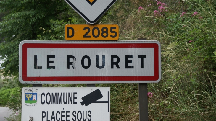  - Le Rouret
