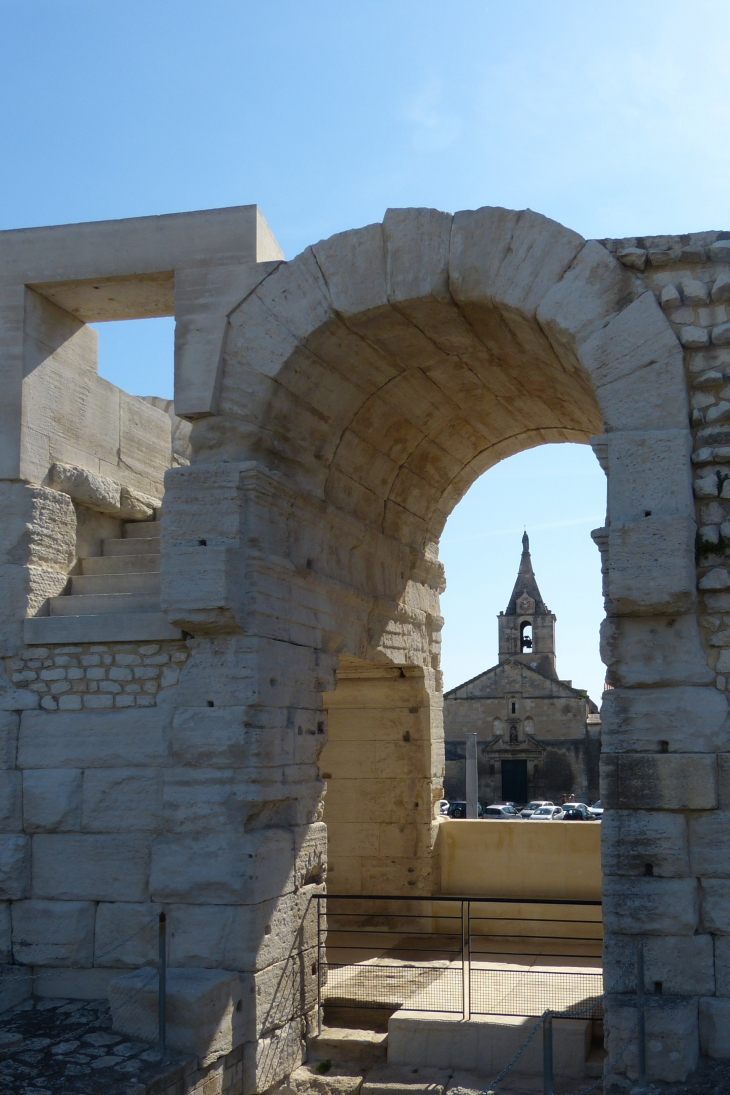 Arles. Eglise Notre Dame de la Major. 