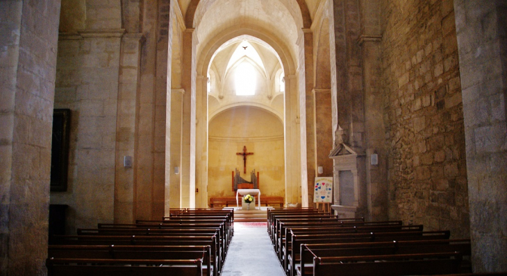 && église St Maxime - Eyragues
