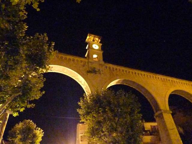 Le pont de l'Horloge by night - Saint-Chamas