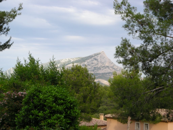 Montagne Sainte Victoire - Saint-Marc-Jaumegarde