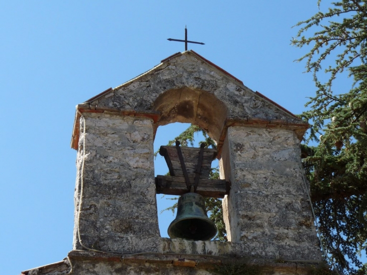 La chapelle de la Miséricorde ou des pénitents blancs , datée de 1623 - Nans-les-Pins