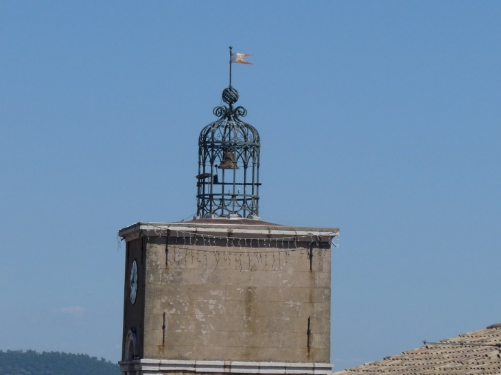 Le clocher de l'église saint Laurent - Nans-les-Pins
