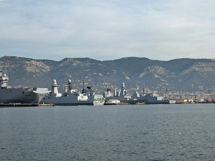 Le port militaire - Toulon