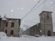 Place du village sous la neige