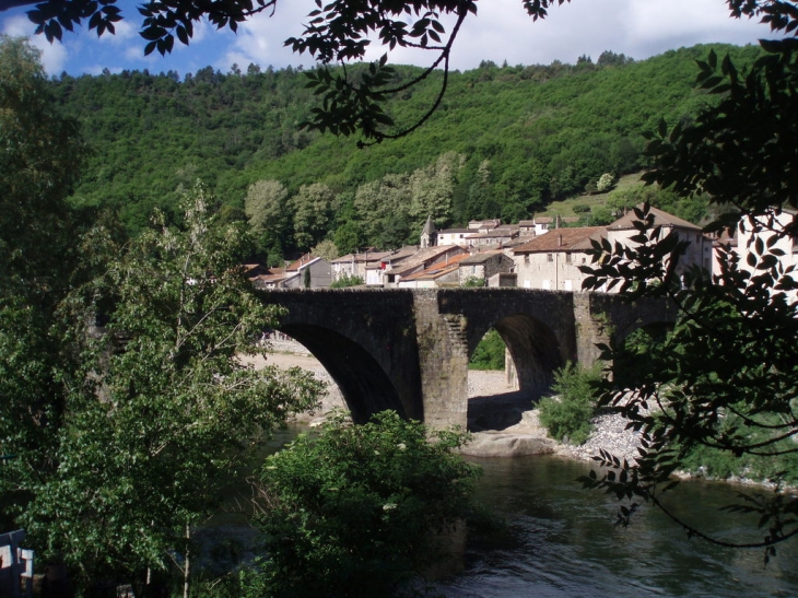 Pont de Labeaume - Pont-de-Labeaume
