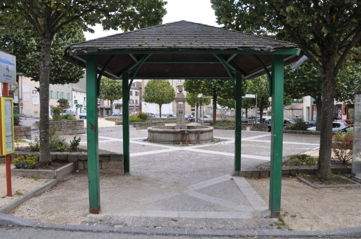 Fontaine à Saint-Agrève