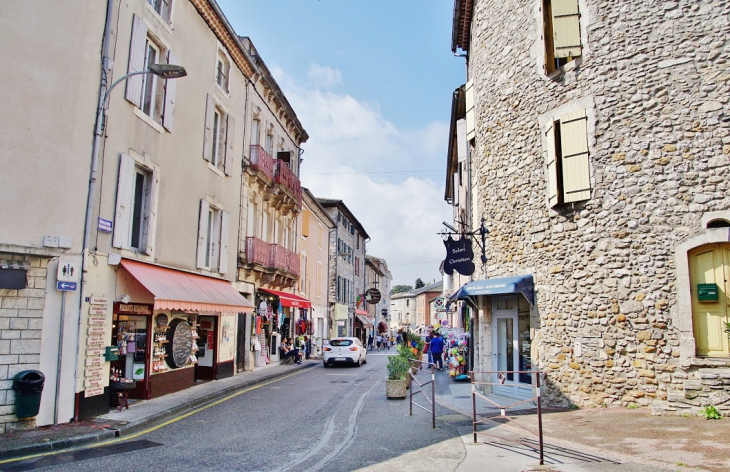La Commune - Vallon-Pont-d'Arc