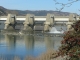 le barrage de retenue sur le Rhône