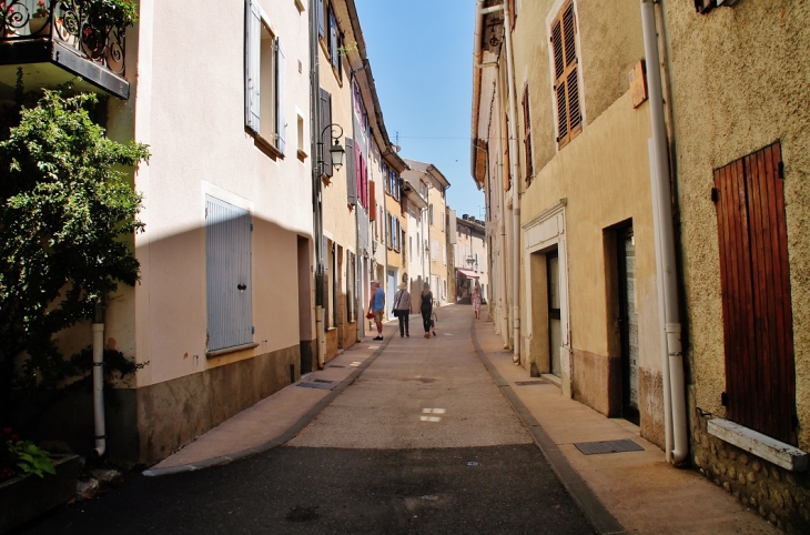 Le Village - Mirabel-aux-Baronnies