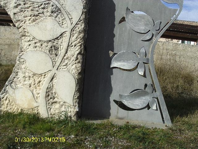 Monument dédié à la soupe au pistou - Pierrelongue