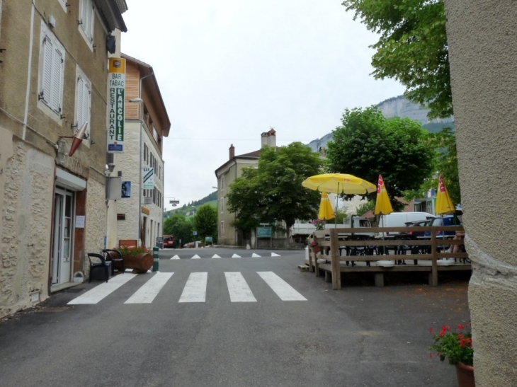 Rue principale - Saint-Martin-en-Vercors
