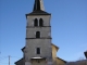 l'église sur la place du village