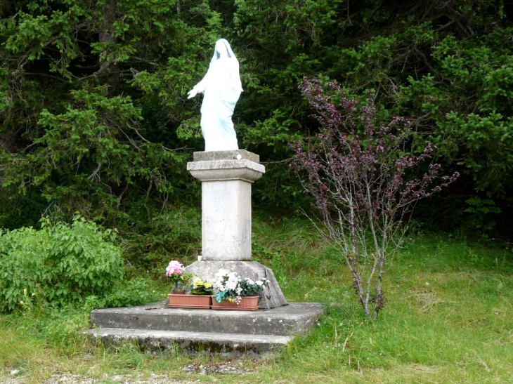 La Vierge -1088m - Corrençon-en-Vercors