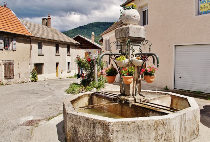 Fontaine - Lalley