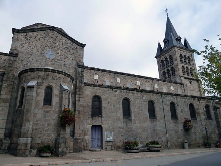 L'église - Bourg-Argental