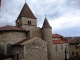 Saint-Jacques-des-Arrêts (69860) l'église sous les nuages de l'après-midi