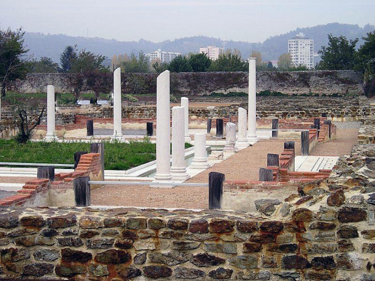 Le site gallo romain dans la ville - Saint-Romain-en-Gal