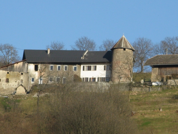 Chateau - Aiton