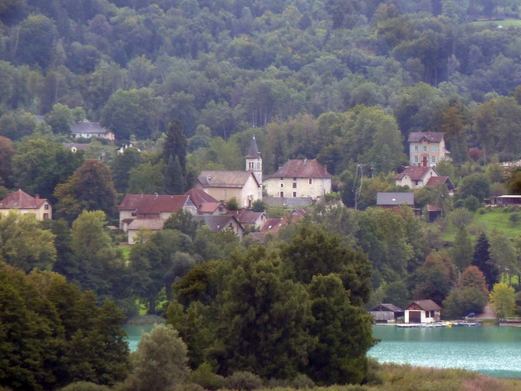 Vue sur le village - Lépin-le-Lac