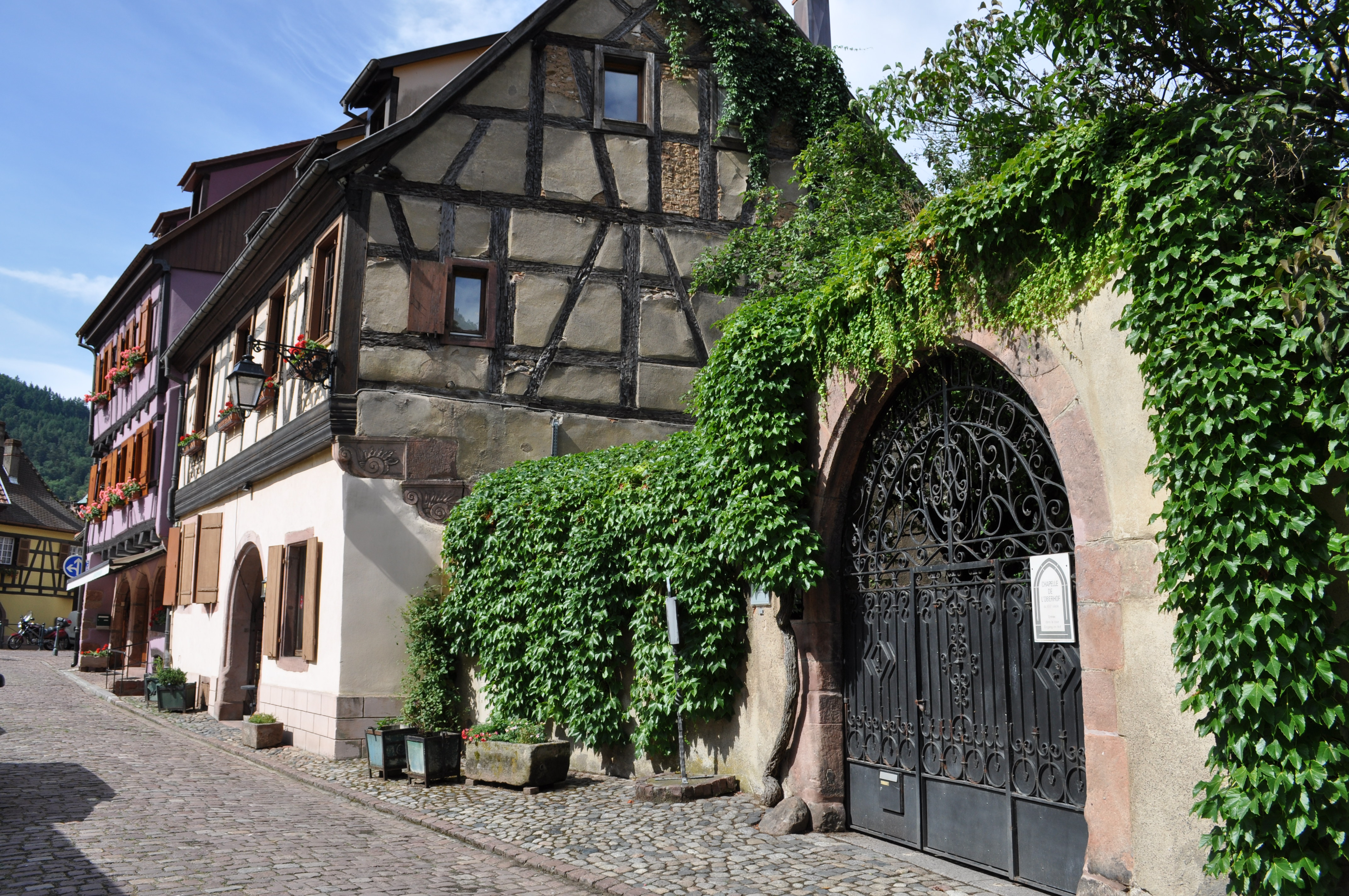 Photo à Kaysersberg (68240) : La Rue de l'Oberhof ...