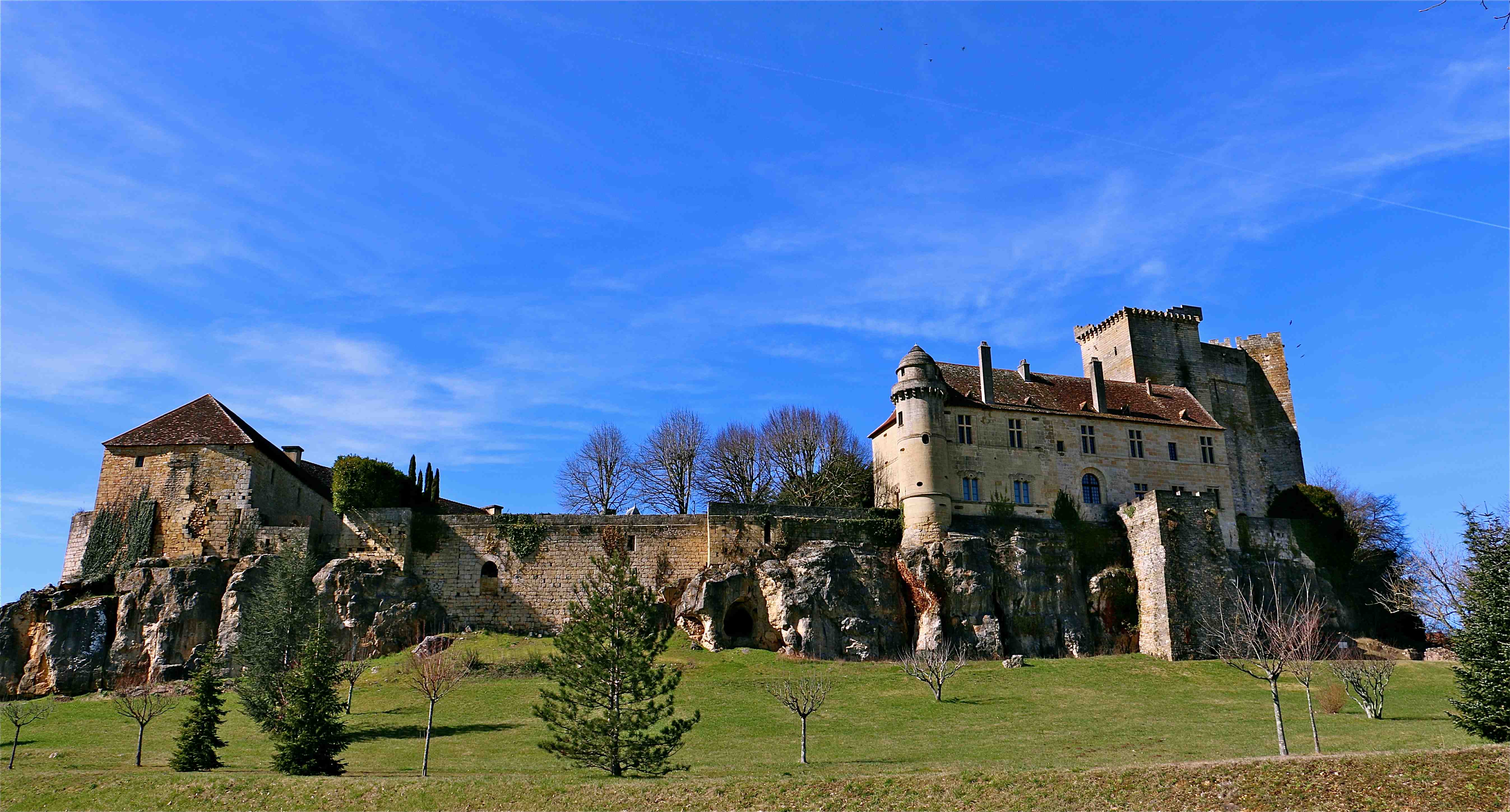 Photo à Excideuil (24160) Le château Excideuil, 267167